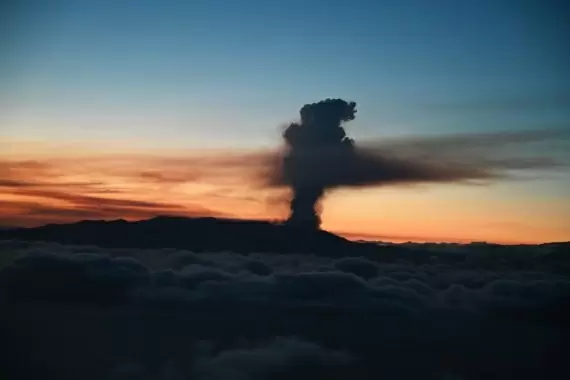 Eruption of Spain's La Palma volcano could last 24-84 days